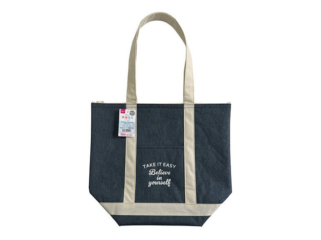 ダイソーのアルミ保温保冷バッグ ポケット付（330円）の商品画像